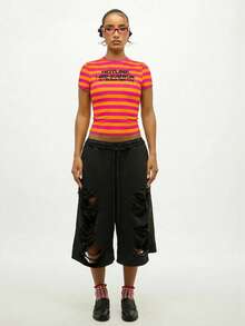 SUMWON WOMEN 条纹标语T恤，印有热线文字，短袖圆领露脐上衣，女士夏季休闲装 - 彩色 - 查看 7