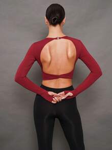 Activina Women's Minimalist Solid Color Backless Long Sleeve Cropped Sports T-Shirt, Autumn - Burgundy - View 7
