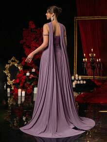 优雅、浪漫、时尚的灰蓝色弹力网纱亮片拼接连衣裙，鱼骨造型，挂脖荷叶边，鱼尾裙摆，拖地设计，适合网红、假日、度假、生日派对、婚礼、正式晚宴等场合。 - 藕粉色 - 查看 2