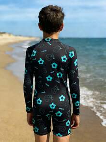 SHEIN 8-12 Years Old Boys' Casual Full-Print Football Pattern Tight One-Piece High Elasticity Knit Swimwear, Suitable For Summer Boys Beach Swimming Holiday - Multicolor - View 3