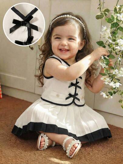 Baby Girl Bow Decor Vest And Pleated Skirt Cute 2-Piece Set