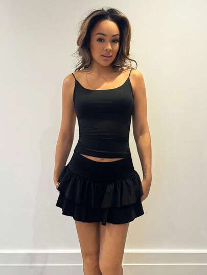 RebeccaVibe 素色露背吊帶上衣