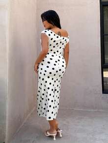 Rustia Plus Size Elegant Polka Dot Asymmetrical Shoulder Dress, Spring/Summer - Black and White - View 3