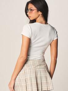 MISSGUIDED Low Scoop Neck Ribbed Cap Sleeve Bodysuit Casual Fitted One Piece Top For Everyday Layering And Spring Summer Styling - White - View 3