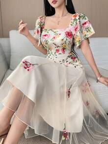 DAZY Women's Elegant Floral Print Square Neck Puff Sleeve Dress, Summer Wedding Guest Dress Maxi Dress Sundress - Beige - View 1