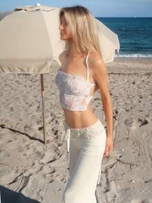 Sydney Algeri 浪漫約會露背綁頸蕾絲白色女士背心 - 白色 - 查看 6