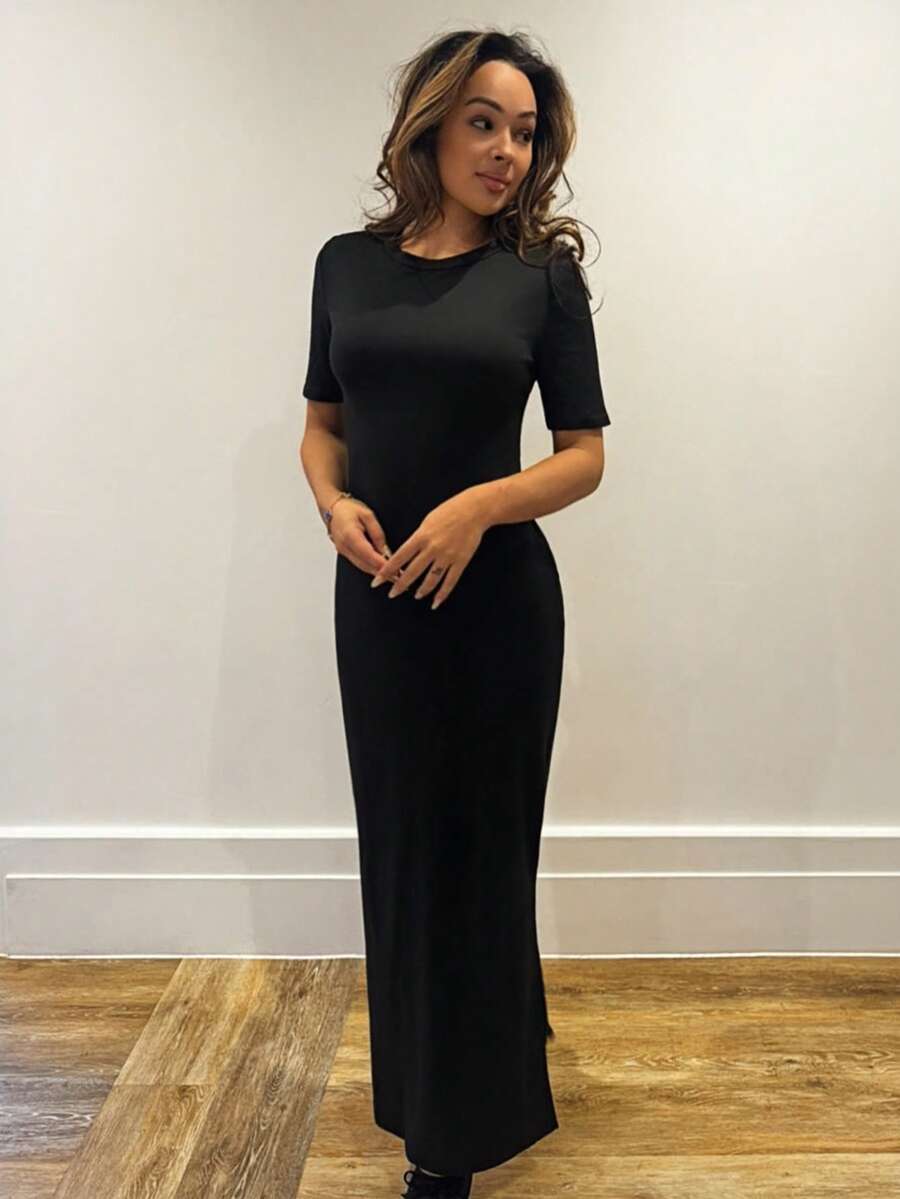 RebeccaVibe فستان ماكسي بأكمام قصيرة وأساسي لون الرقبة على شكل حرف V مع شق على طول الذيل للنساء - الأسود - مشاهدة 1