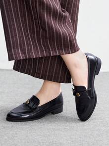 CUCCOO BIZCHIC Women's Metal Flower Decor Casual Loafers For Daily Commute Spring Shoes - Black - View 2