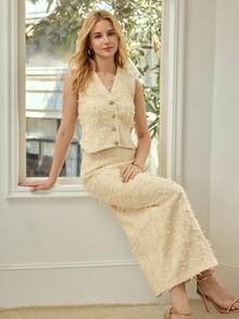 MOTF PREMIUM 2PCS/SET WOMEN'S COMMUTER TEXTURED VEST AND SLIT SKIRT SET - Apricot - View 5