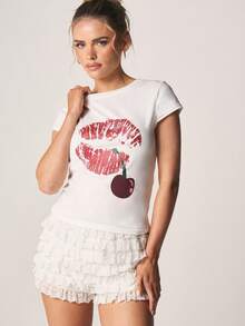 MISSGUIDED Cherry Red Lips Print Short Sleeve Crew Neck Baby Tee Fitted Graphic Top Casual Summer Style - White - View 5
