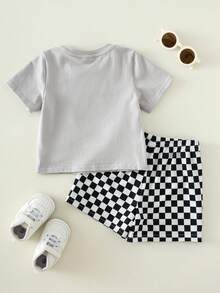SHEIN 2件套男婴休闲格子短裤和宽松格子图案灰色短袖T恤套装，适合春夏季外出和度假。 - 彩色 - 查看 2
