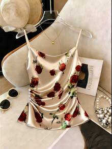 SHEIN Franclia Áo hai dây không tay cổ chữ V chéo bằng satin cao cấp cho mùa xuân và hè, áo dành cho ngày Valentine, áo ren họa tiết hoa hồng mang lại cảm giác sang trọng. Thiết kế xếp ly độc đáo và tinh tế. Áo hai dây satin màu sâm panh với phần eo xếp ly, và áo satin ôm sát màu mơ. Thích hợp cho kỳ nghỉ hè, mùa xuân, ngày Valentine. - Nhiều màu - Xem 7