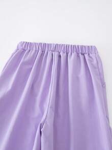 SHEIN 两件套男童春夏套装，韩版修身正装，适合婚礼、宴会、钢琴演奏会等场合。包含宽松休闲不规则马甲和直筒休闲裤，采用柔软亚麻质感面料，适合男孩在优雅场合穿着。也适合派对、主持、钢琴表演、聚会、走秀、洗礼、商务活动、生日、婚礼、毕业典礼等场合。 - 紫色 - 查看 5