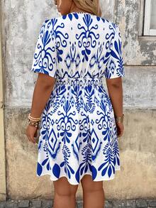 Breezaya Plus Size Women's Elegant V-Neck Blue And White Summer Boho Beach Holiday Short Sleeve Floral Print Dress,Waist Cinched Minimalist Vacation Style - Multicolor - View 2
