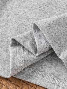 SHEIN Bộ 4 áo thun dệt kim không tay cổ tròn, thích hợp mặc ngoài khi đi chơi, mặc thường ngày, đi du lịch, phù hợp cho bé trai từ 6 tháng đến 3 tuổi. - trắng - Xem 7