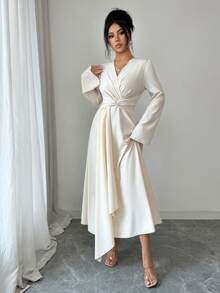 SHEIN Elenzya Robe longue élégante et romantique pour les vacances et le bureau avec manches évasées et ruban torsadé - Nude - Voir 3