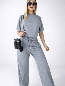 Conjunto para Dama 2 Piezas 
 Blusa con resorte + Pantalón
 Tela acatalanada (súper cómoda y con excelente caída) - Gris - Ver 1