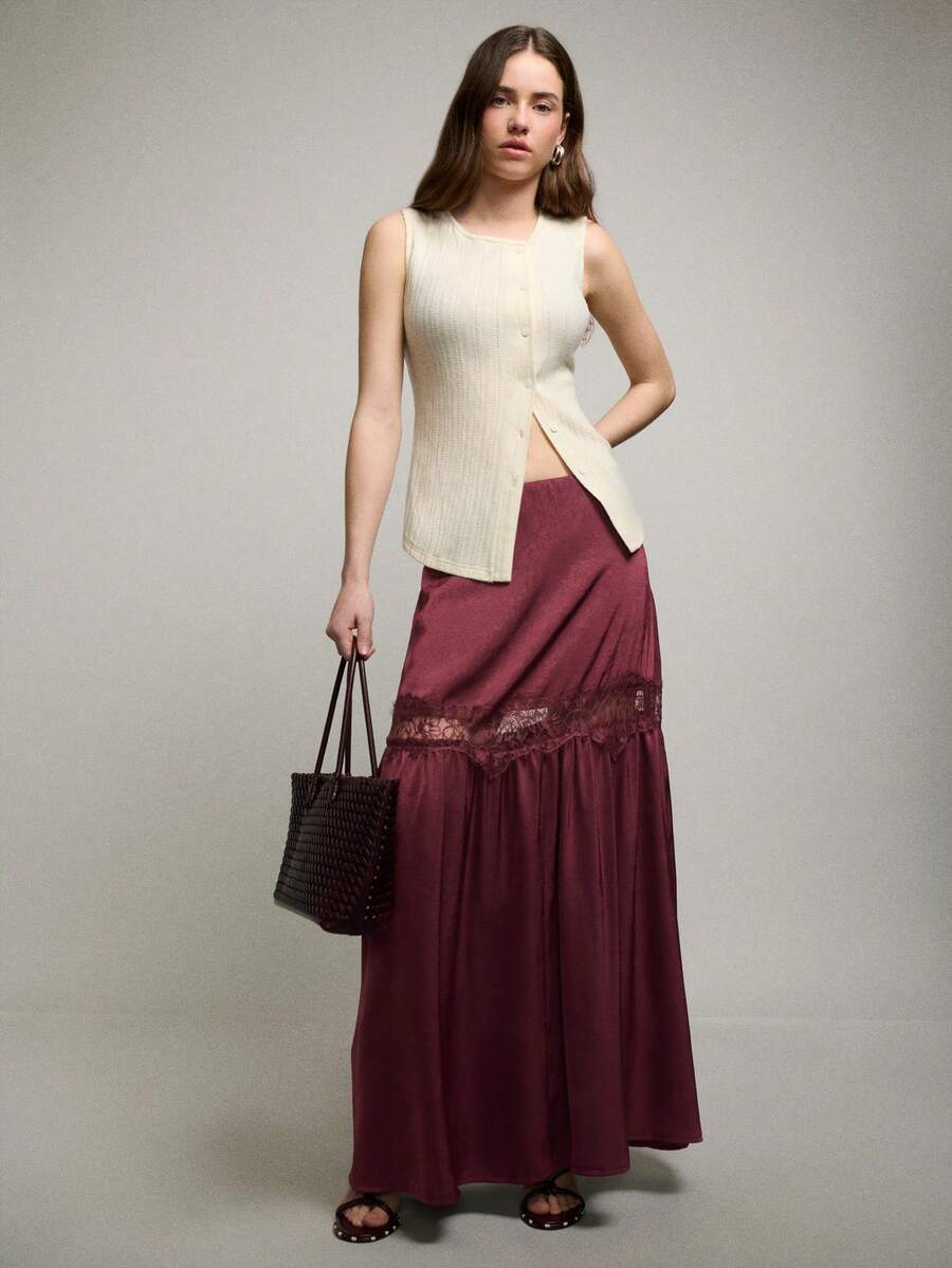 Nöista Elegant Women's Burgundy Maxi Skirt With Delicate Lace Trim Detail And A Soft, Fluid Drape. Feminine And Romantic Silhouette With A Relaxed Fit, Perfect For Spring , Date Nights, Evening Looks, Spring Layering, And Special Occasions. - Red Violet - View 1