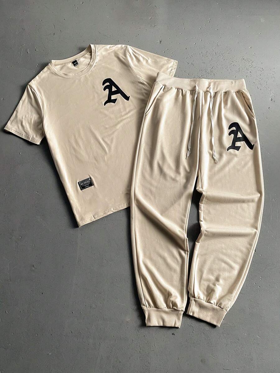 StoneGrade 男士休闲字母印花短袖T恤和裤子套装 - 卡其色 - 查看 1