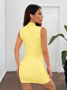 SHEIN EZwear Damen Neues einfarbiges Minikleid mit Stehkragen - Gänsegelb - Übersicht 2