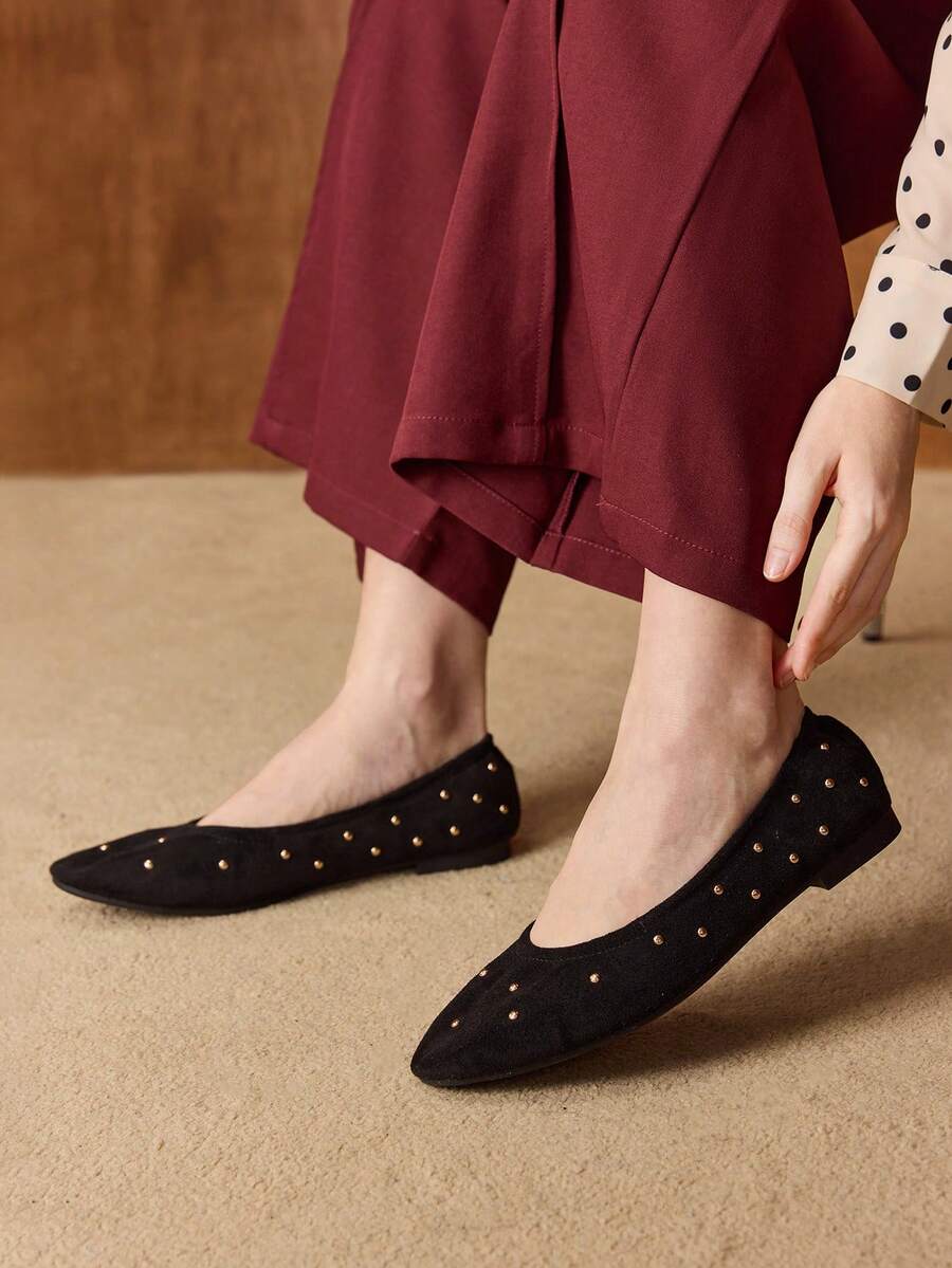 MOTF WOMEN STUDDED PU LEATHER FLATS VALENTINE'S DAY - Black - View 1