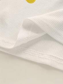 Resyla Women's Strawberry, Blueberry, Lemon, Avocado Fruit Pattern Embroidered Sleeveless Tank Top - White - View 5