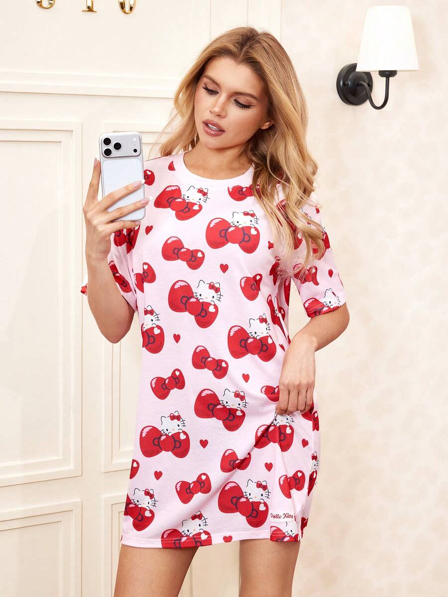 HELLO KITTY AND FRIENDS | SHEIN 女士可爱卡通蝴蝶结印花短袖睡衣连衣裙，夏季 - 粉色 - 查看 1