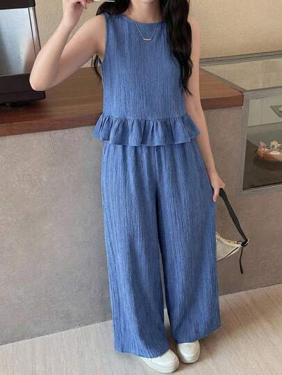 SHEIN 少女休闲纹理编织蓝色无袖上衣和直筒裤套装，适合度假、派对、优雅场合、返校季、春夏户外度假、家庭野餐、日常穿着。