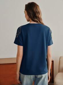 2026 Camiseta ajustada de mujer de manga corta con cuello redondo, diseño de hombros calados y cuentas de unicolor - Rosa - Ver 11
