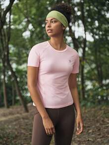 Exploreva Women's Outdoor Mesh Patchwork Elastic Sports T-Shirt, Pink - Pink - View 3