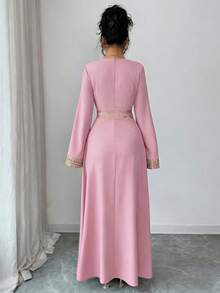 Rafferiza Đầm maxi chiffon xếp ly cổ vuông thanh lịch, họa tiết hoa lá đen và vàng ánh kim, duyên dáng và lãng mạn, trang phục mùa xuân/thu dành cho nữ. - Hồng - Xem 2