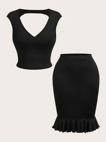 Slaydiva 早春新款、春夏音乐节、情人节、复活节休闲风、简约基础款、Y2K街头风、甜美流行风、邮轮度假、日常约会、辣妹风、性感派对、深V领、遮袖、露背短款T恤+鱼尾裙、荷叶边裙、中长裙、修身裙、黑色半身裙套装、女士两件套 -A - 黑色 - 查看 7