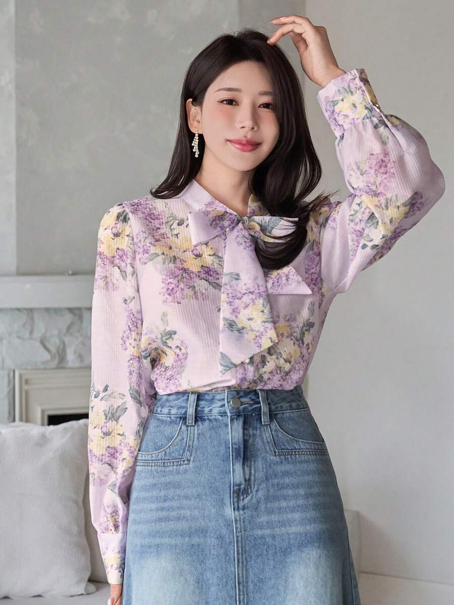 DAZY Women's Elegant Floral Print Tie Collar Blouse, Spring/Summer - Purple - View 1