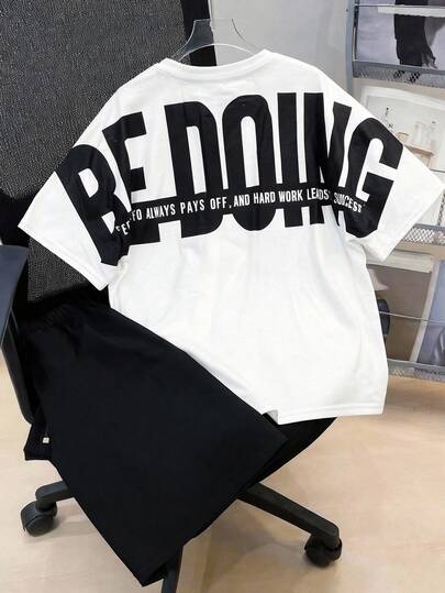 Tween Boy Casual Korean Style Oversized Letter Graphic Round Neck Short Sleeve T-Shirt And Black Sports Shorts Set, Tracksuit, Black/White Basic Tops Suitable For School, Outings, Sports In Spring/Summer