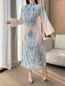 DAZY Women's Elegant Floral Print Mandarin Collar Blouse And A-Line Skirt 2-Piece Set, Spring/Summer - Blue - View 3