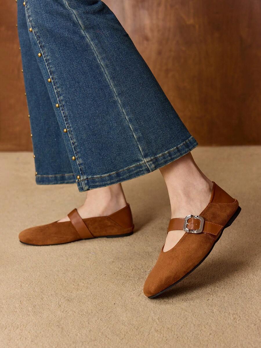 MOTF WOMEN SQUARE TOE FLATS - Brown - View 1