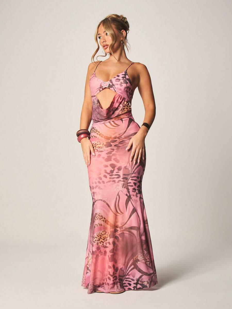 MISSGUIDED Leopard Print Halter Neck Cutout Maxi Dress With Adjustable Straps And Flowing Silhouette For Party Evening Occasions - Multicolor - View 1