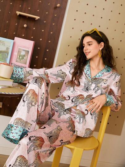 年轻休闲豹纹撞色缎面女士睡衣套装
