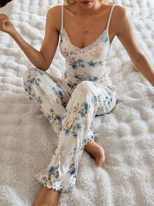 CottageSlumber Conjunto de pijama de mujer con top de tirantes con cuello en V y pantalones con parches de encaje floral - Beis - Ver 3
