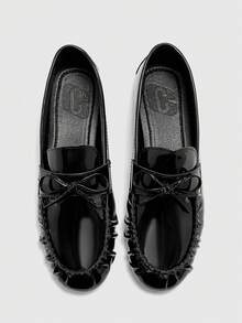 CUCCOO BIZCHIC Women's Round Toe Loafers Bow Design Commuter Workplace Versatile Flat Shoes Comfortable Slip-On Valentine's Day - Black - View 2