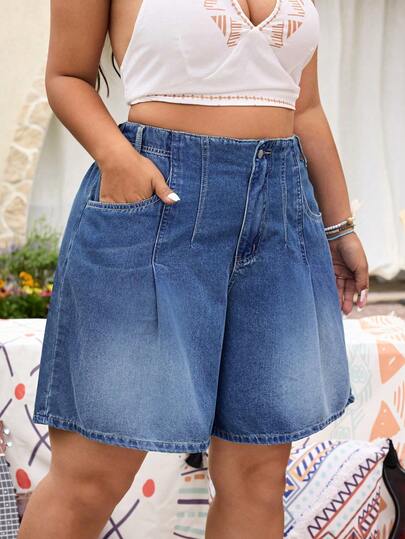 SHEIN CURVE+ Plus Size Women's Cowgirl Loose Straight Leg Blue Denim Shorts, Summer