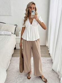 Louniche 女士针织提花T恤，V领荷叶边泡泡袖短袖T恤 - 白色 - 查看 5