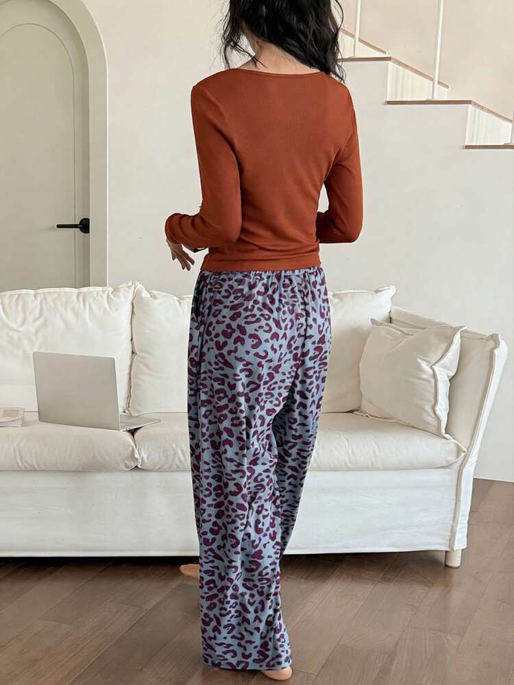 2pcs Women's Sleepwear Set: Red Fitted Top & Leopard Print Pajama Pants
