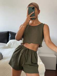 DAZY Bộ đồ ngủ nữ đơn giản, màu trơn, gồm áo croptop và quần short dệt kim, thích hợp cho mùa hè. - màu xanh lá - Xem 4