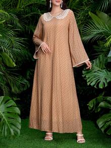 Al Najma Women's Chic Pink Modest Abaya Maxi Dress With Lace Peter Pan Collar,Long Sleeve Textured Floral Print Tunic For Summer - Pink - View 5