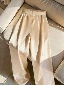 Franclia Calça Feminina Nova com Fivela de Metal na Cintura, Decoração Casual, Perna Larga Solta, Calça de Seda, Calça Creme, Calça de Laço de Luxo, Calça de Cetim Dourado, Calça Creme Feminina - Damasco - Visão 2