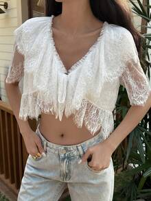 DAZY 女士休闲花卉蕾丝V领短款上衣，夏季 - 白色 - 查看 1
