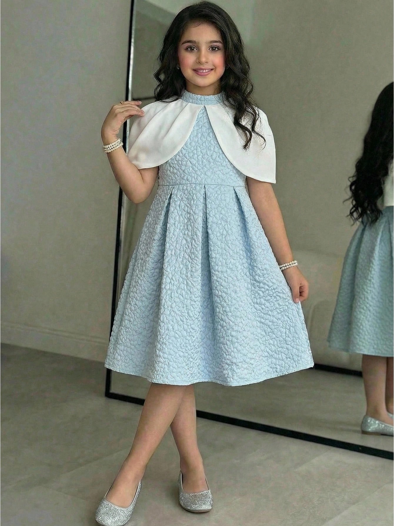 SHEIN فستان أنيق بأكمام منحرفة وخطوط ملونة مناسب ل...