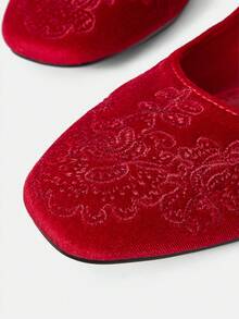 MOTF WOMEN ELEGANT VERSATILE COMMUTING VELVET FLORAL EMBROIDERY BUCKLE STRAP FLATS VALENTINE'S DAY SPRING SHOES - Red - View 6
