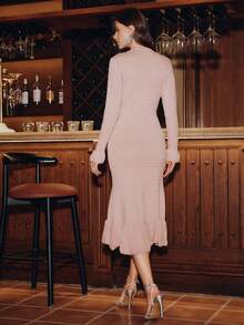 Spring Vacation Pink Hollow Texture V-Neck Pearl Fitted Waist Mermaid Dress, Elegant Long Sleeve Knitted Sweater Dress For Commuting & Urban Wear - Pink - View 2